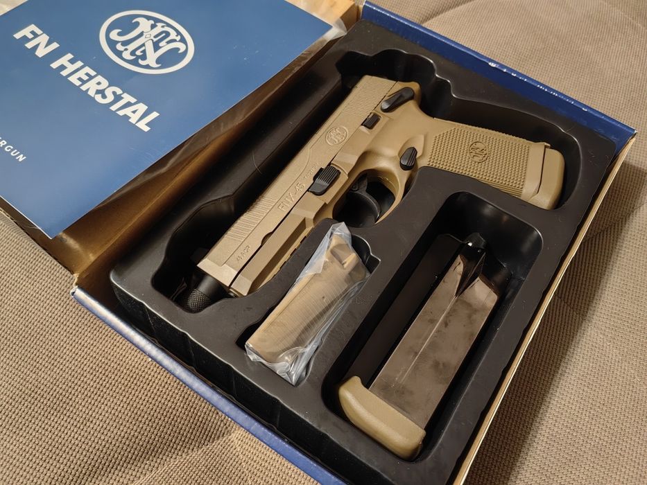 Еърсофт реплика VFC/cybergun на FNX-45