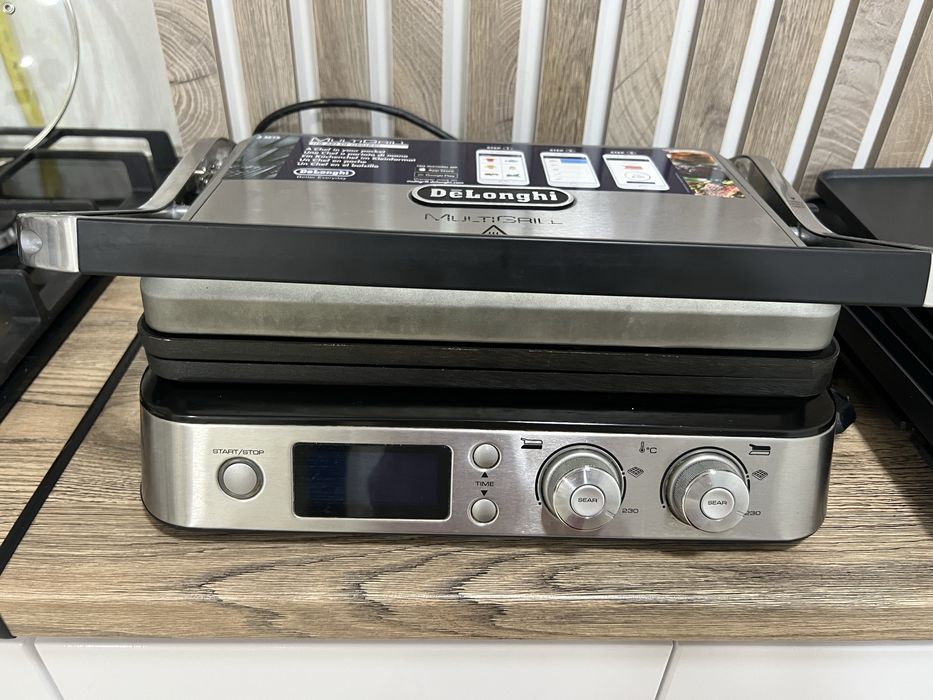 Гриль Delonghi 3в1