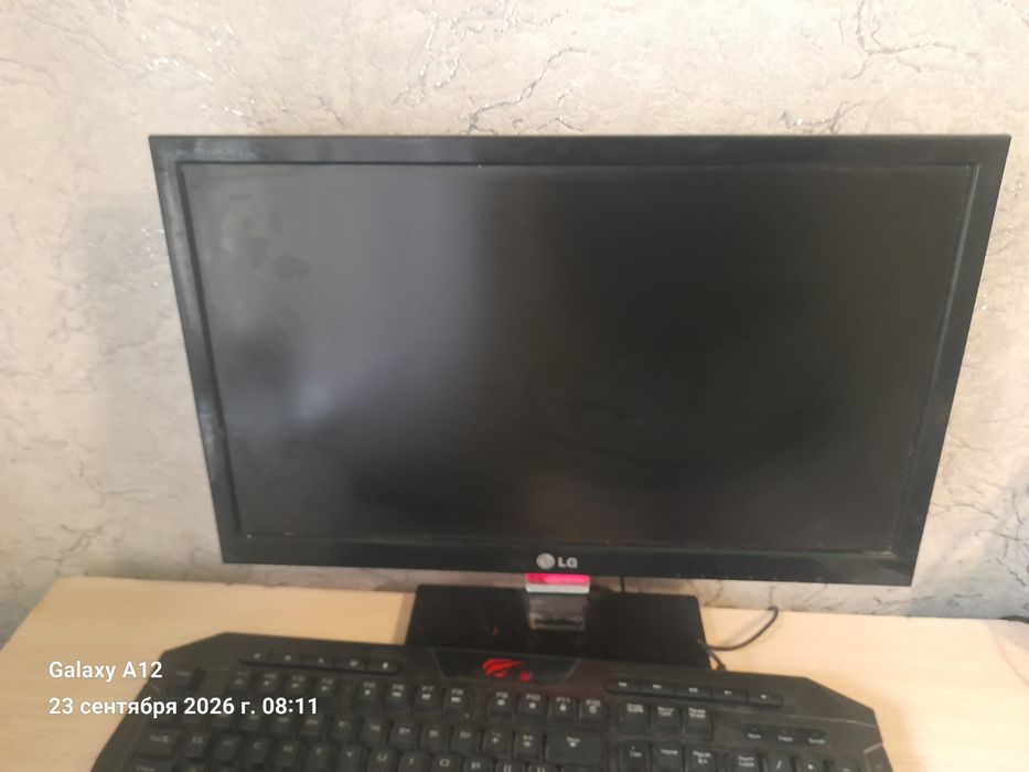 Монитор LG FLATRON e1960