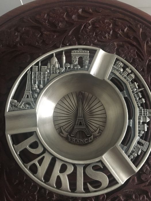 Дървени фигури