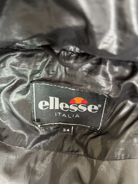 Дамско зимно яке Ellesse с естествен пух