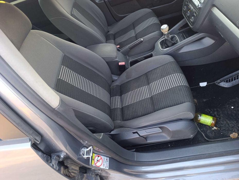VW Golf 1.9TDI BLS / Голф 5 на части