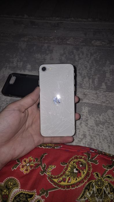 IPhone SE 2022 обмен