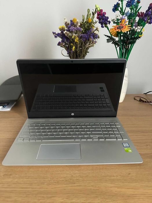 Лаптоп HP Pavillion 15 ck-001nu