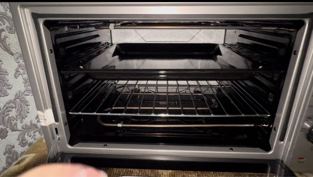 Мини-печь Artel 3618 Е, 36 л.