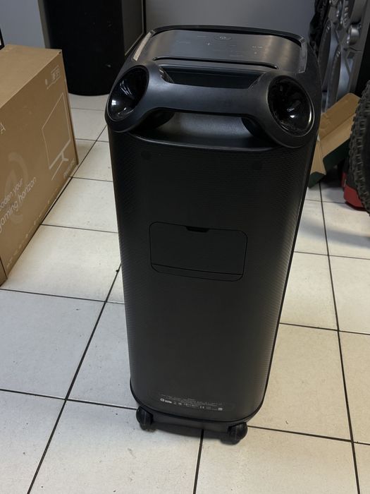Sony SRS-XV800 като нова