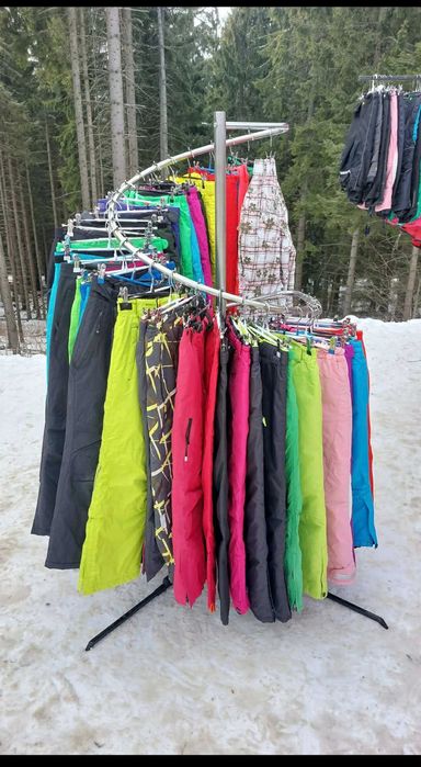 Schiuri, clăpari, snowboard, patine, bete