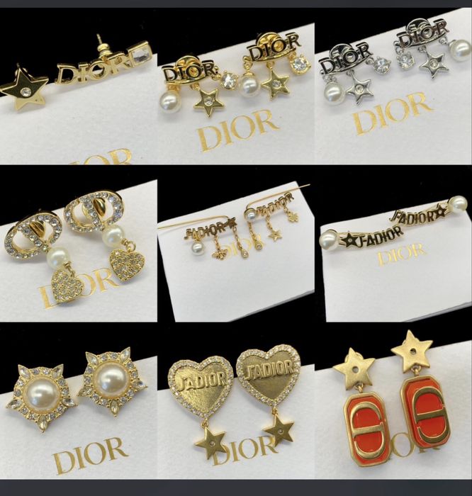 Обеци на марката Dior.