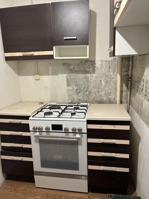 Сдам времянку Уральск.