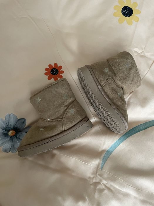 Обувки момиче 25н.