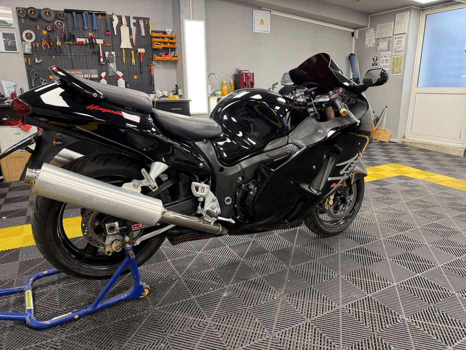 Vand Suzuki GSX1300R Hayabusa 2003