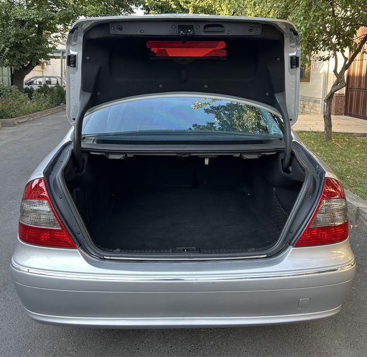 W211 E200 Kompressor