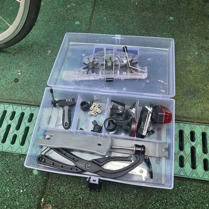Bicicleta si accesorii