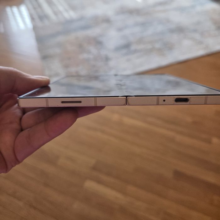 Samsung galaxy Z Fold 6