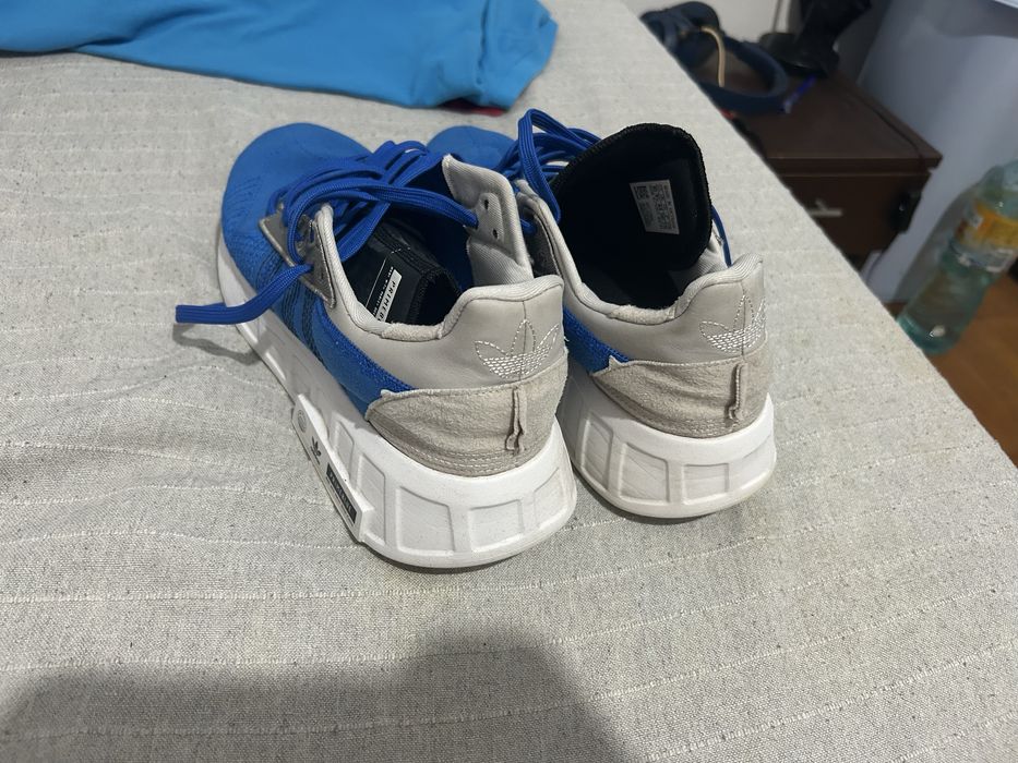 Adidasi adidas marime 44