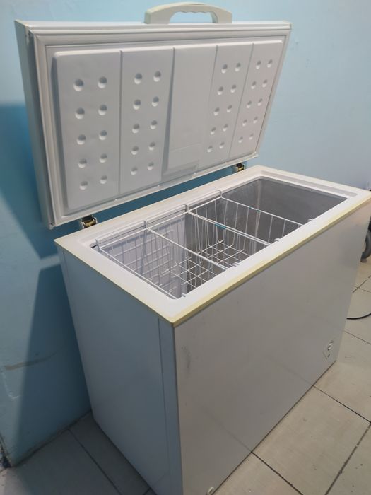 Продам морозилку
