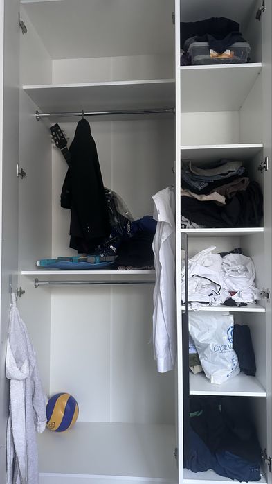 Распашной шкаф белый