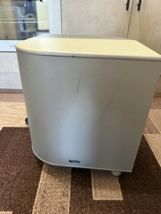 Infinity TSS-SUB500 8” Активен Subwoofer