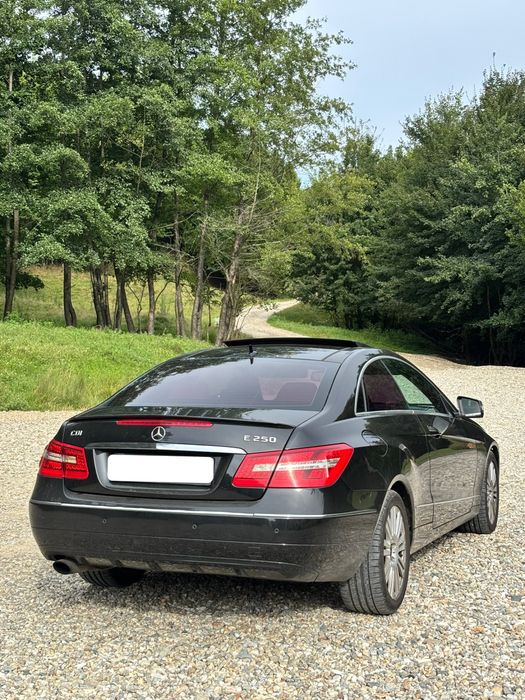 Mercedes e-class coupe