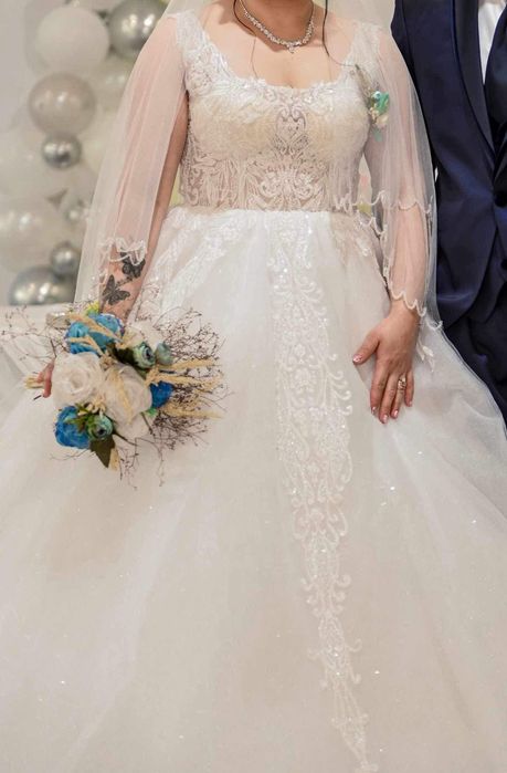 Булчинска рокля в отлично състояние