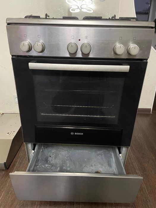 Продам плиту с вытяжкой