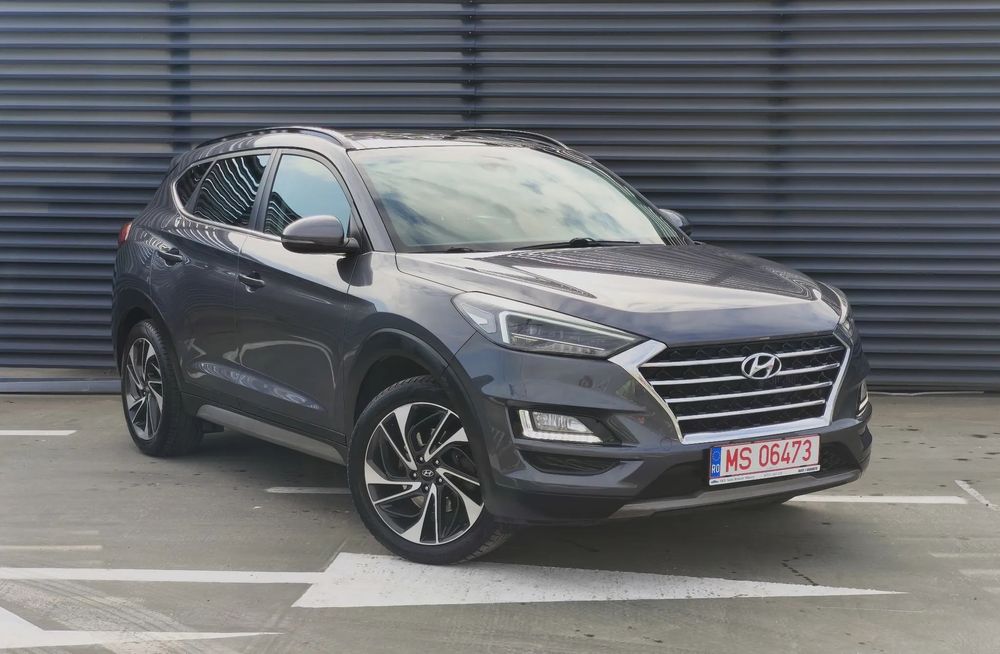 Hyundai Tucson Panoramic / Camera 360 / Distronic / Side Assist / 4x4 / AUTOMAT
