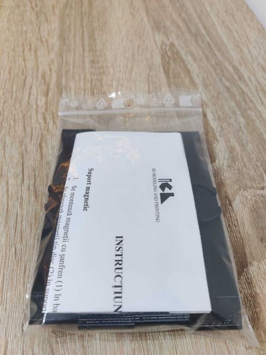 Suport placuta inmatriculare slim magnetic