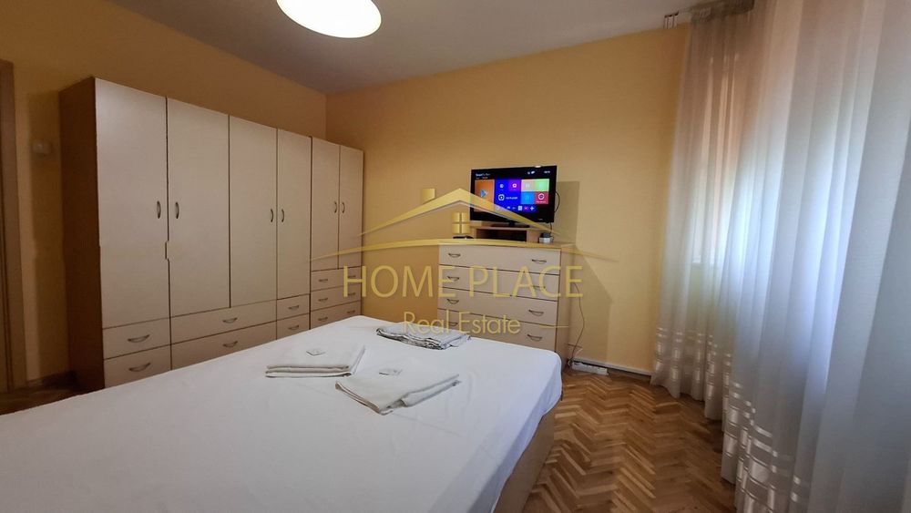 Дава се под наем Тристаен апартамент в Варна, Център - 110 кв.м за 612 € - Снимка #7