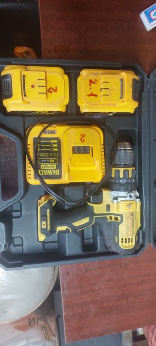 Продам шуруповерт