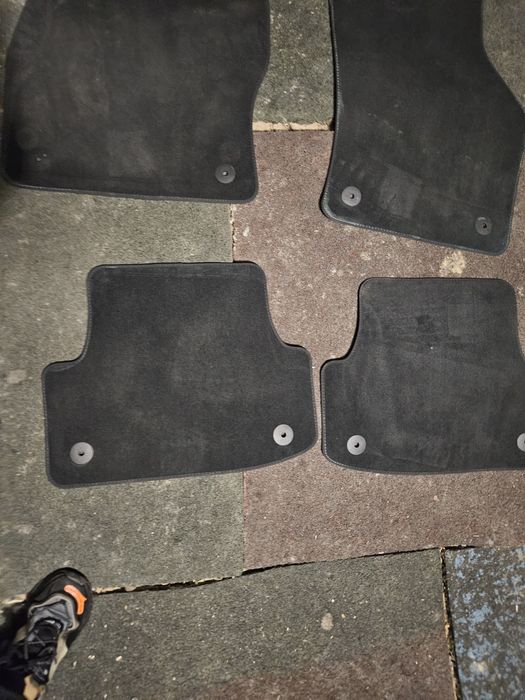 Covorase Audi cauciuc si textil