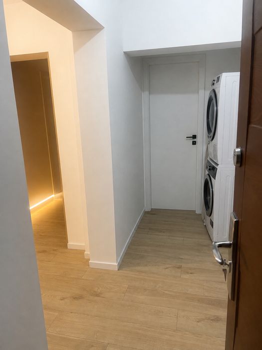 Apartament 3 camere LUX | Complet renovat în 2026 | Etaj 1 | Bd. Republicii. Ploiesti | 82,33 mp