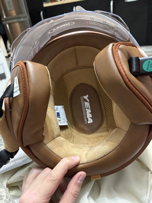 Casca scuter Yema Noua