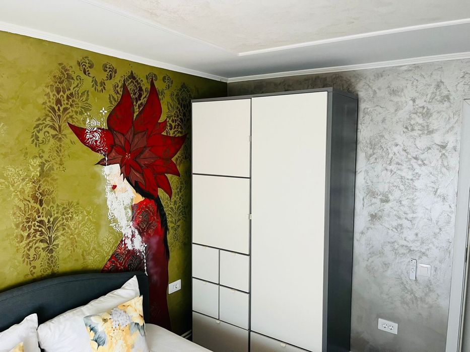 Inchiriez apartament navodari