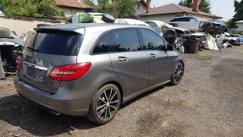 Mercedes B200 W246 AMG Мерцедес Б класа АМГ на части 2015година
