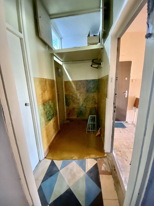 Kvartira sotiladi 35000 $ Qoyliq2 massiv