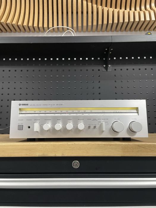 Amplificator yamaha cr-240