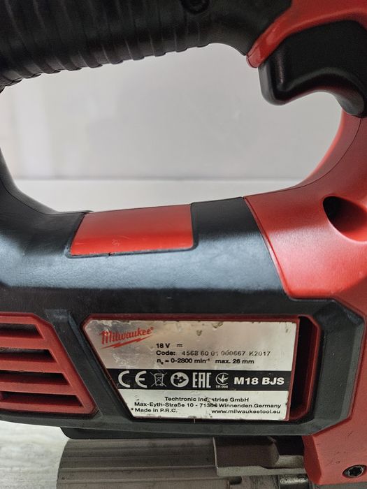 Milwaukee Зеге M18BJS 18V.