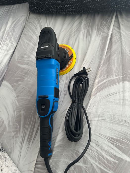 Masina polis orbitala