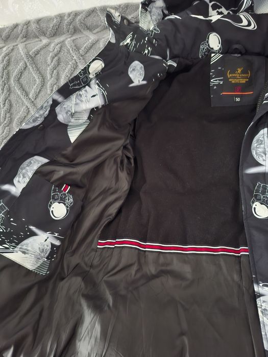 Продам куртку для  мальчика