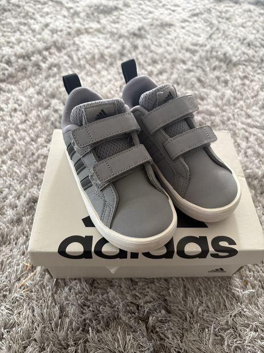 Adidasi adidas 25