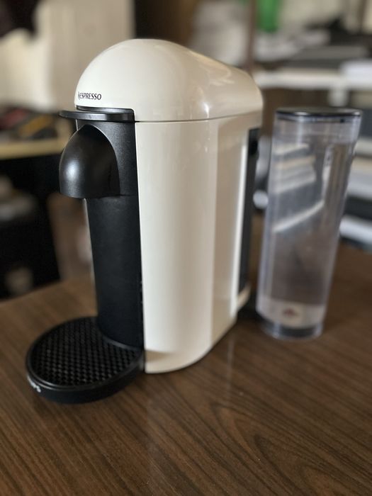 Aparat cafea Nespresso