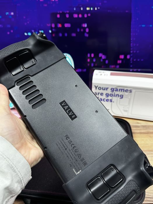 Steam Deck LCD  с гарантией на месяц