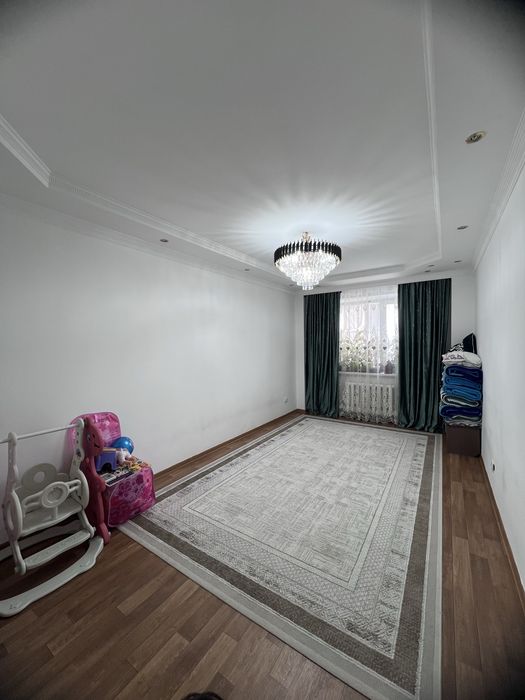 Срочно прадается полноценный 2-х комнатный квартира