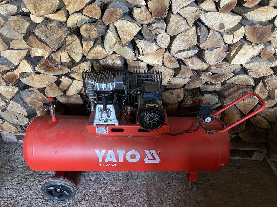 Vand compresor Yato 200l