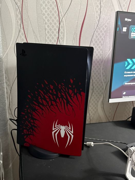 продам Playstation 5 Spider-Man 2 Edition