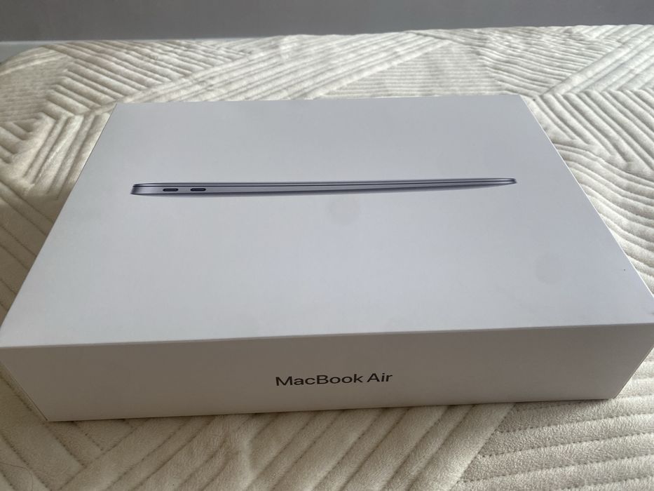 Продам MacBook Air M1