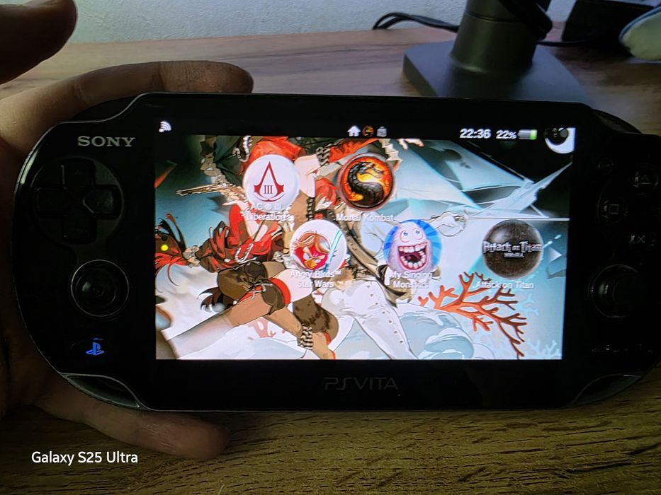 PS Vita Slim (прошитая, 64 гб)