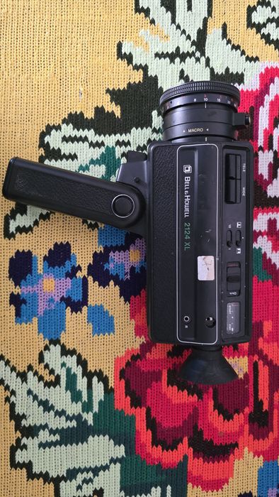 Bell & Howell 2124 XL camera video