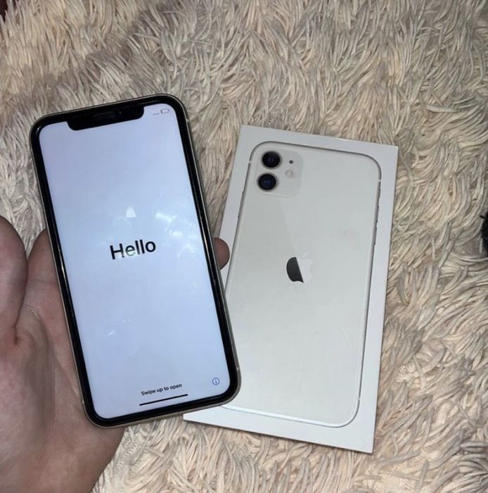 Продам iPhone 11 128