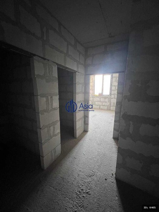 7-mikrdan 3x xonali Karobka Kvartira TEZDA SOTILADI